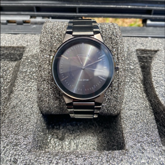 Citizen Eco Drive E031 - Picture 1 of 3